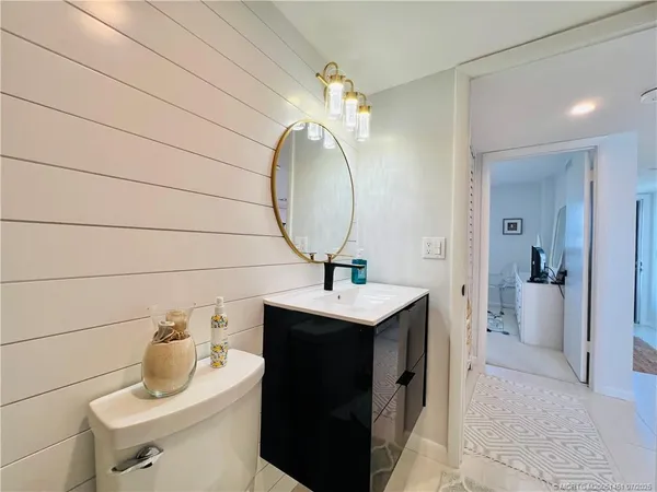 $3,800 | 4200 North Hwy A1A, Unit 1111, Fort Pierce, FL 34949