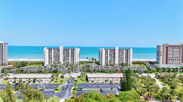 $3,800 | 4200 North Hwy A1A, Unit 1111, Fort Pierce, FL 34949