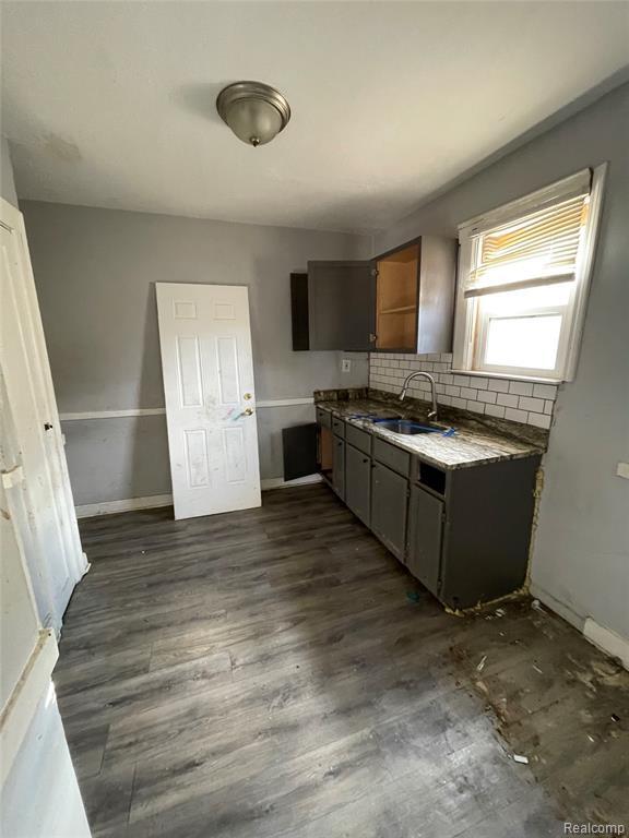 15730 Ohio Street Detroit, MI 48238 - Photo 11 of 31 GetMedia-10