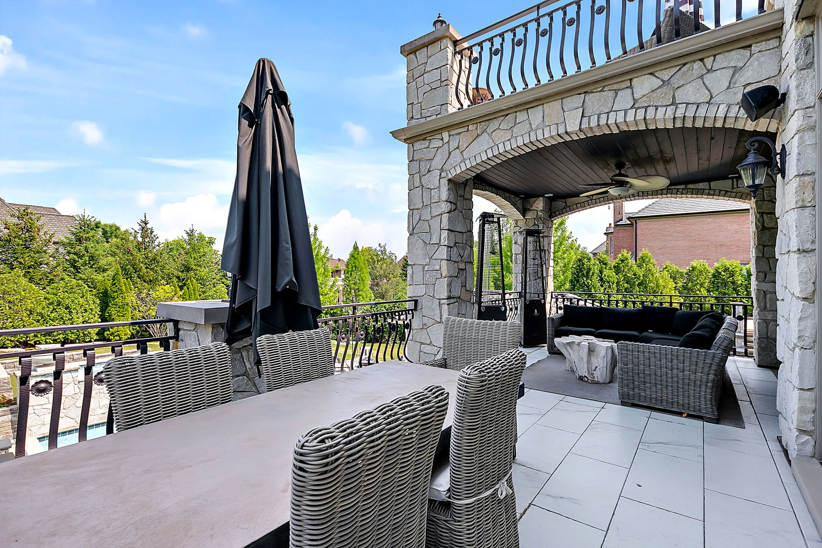 8611 Crest Court Burr Ridge, IL 60527 - Photo 52 of 58
