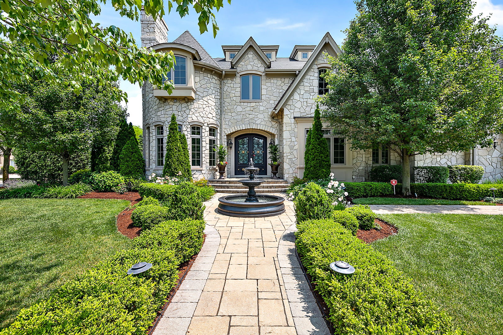 8611 Crest Court Burr Ridge, IL 60527 - Photo 56 of 58