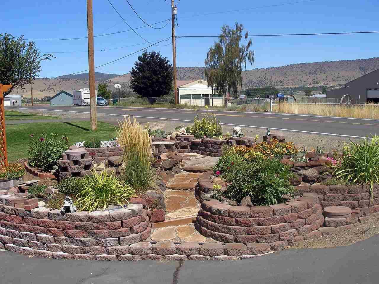 6304 Reeder Road Klamath Falls, OR 97603 - Photo 3 of 24 Additional Photo