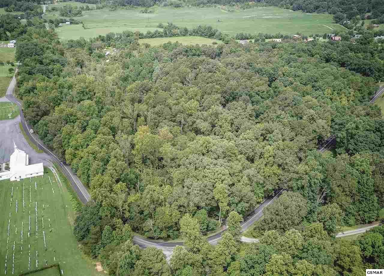 2170 Little Cove Road Sevierville, TN 37862 - Photo 6 of 34