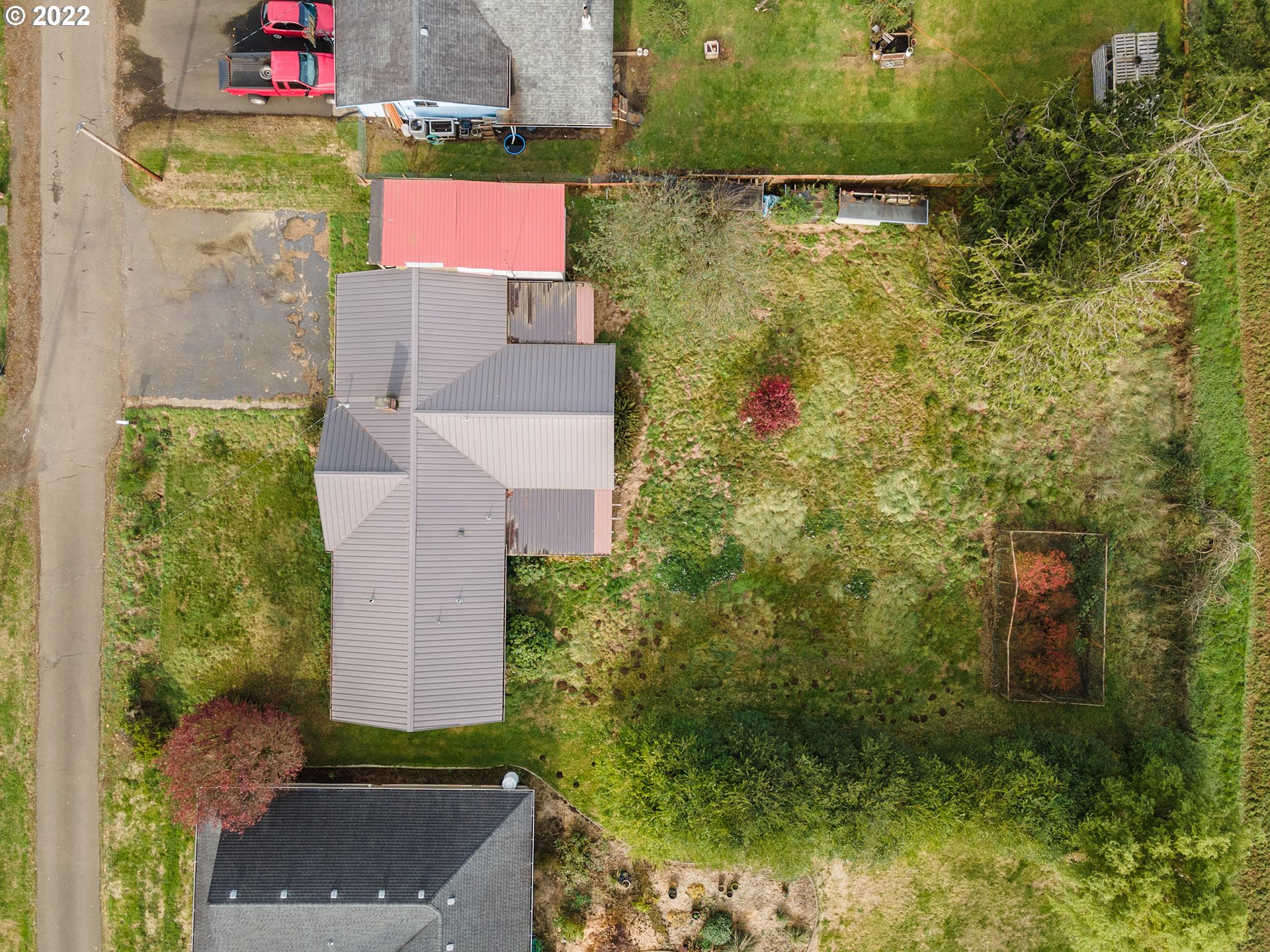 3315 Fitzpatrick Road Tillamook, OR 97141 - Photo 3 of 27