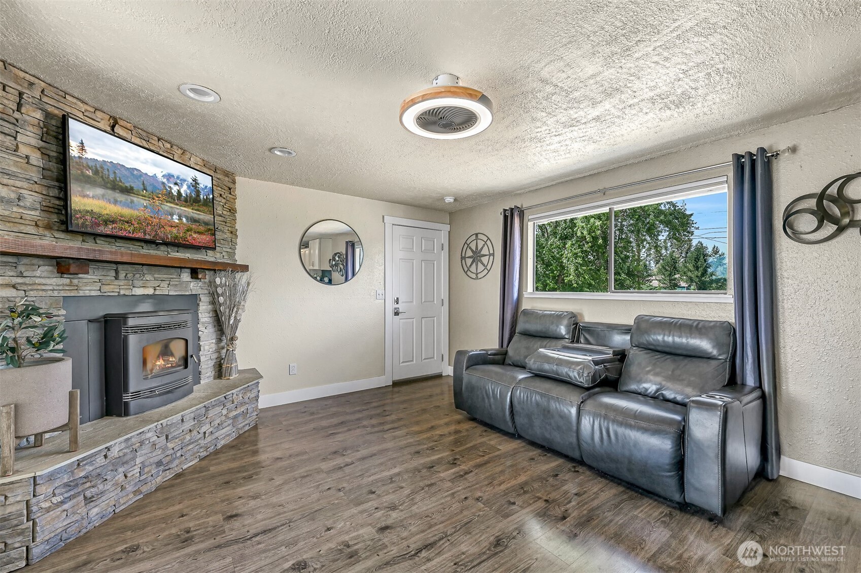 1835 East Smith Road Bellingham, WA 98226 - Photo 19 of 40