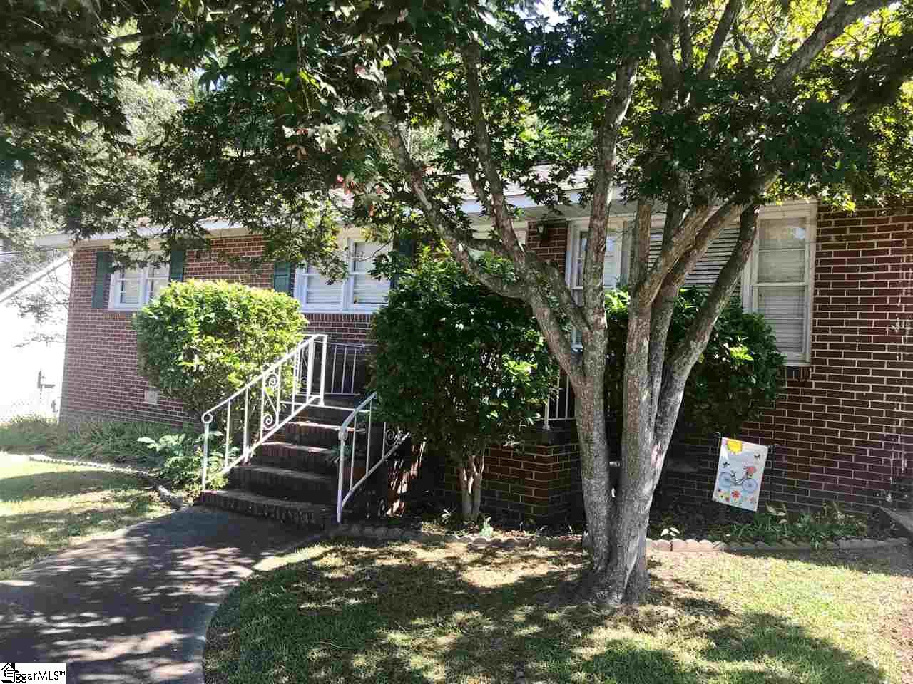 202 Kendrick Street Greer, SC 29651 - Photo 1 of 16 Gallery Image 1