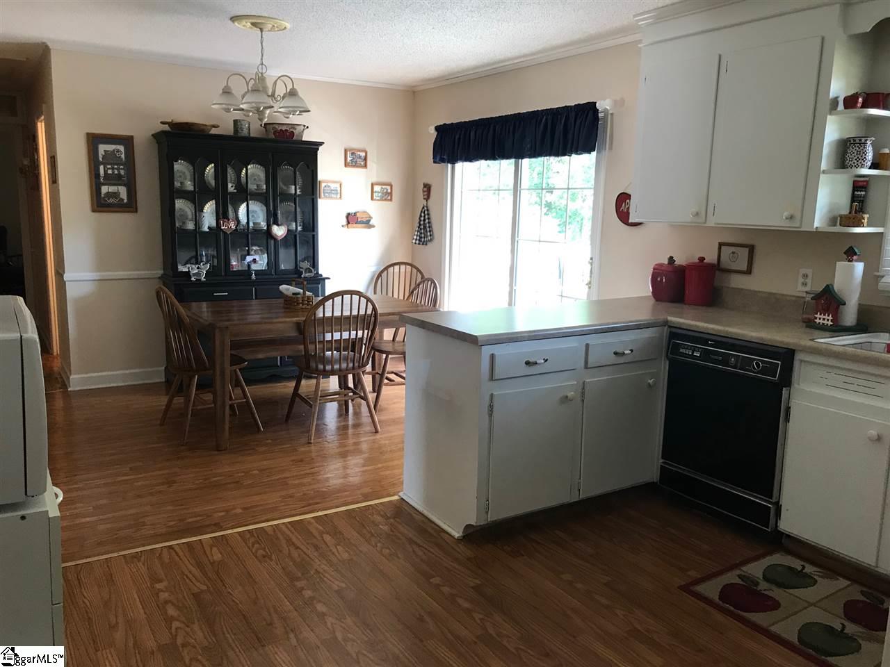 202 Kendrick Street Greer, SC 29651 - Photo 8 of 16 Gallery Image 8