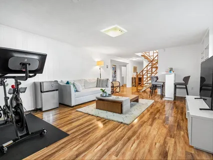 $8,500 | 6 Nelson Drive, Brookline, MA 02467