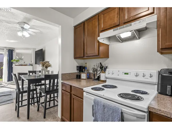 $524,900 | 3025 Northeast Juniper Avenue, Gresham, OR 97030
