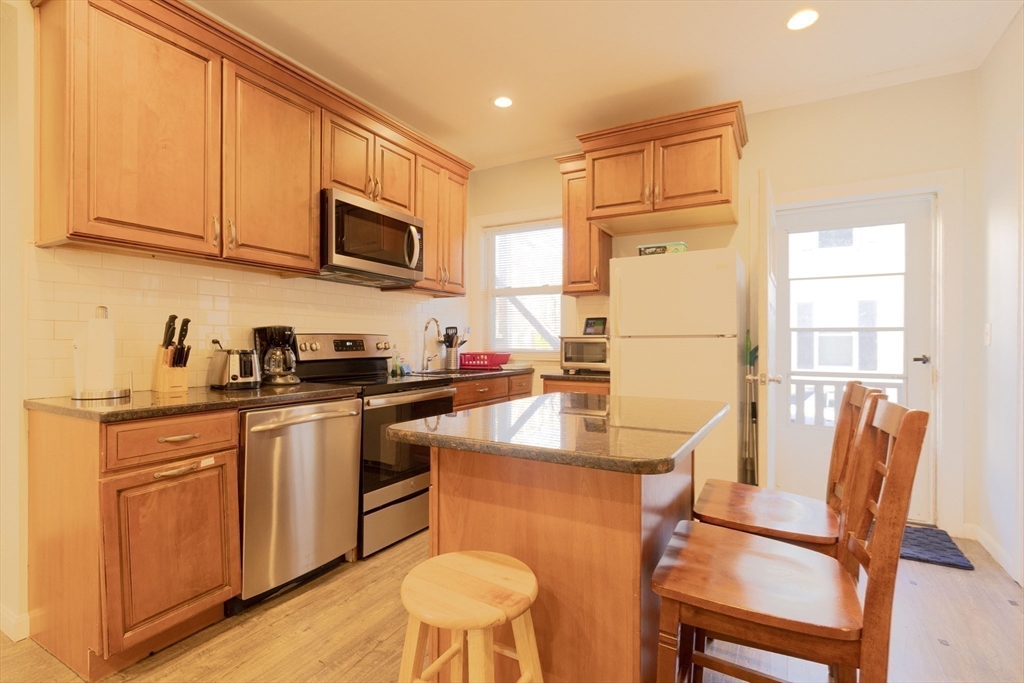 157 Perkins Street, Unit 1 Somerville, MA 02145 - Photo 10 of 27 Gallery Image 10