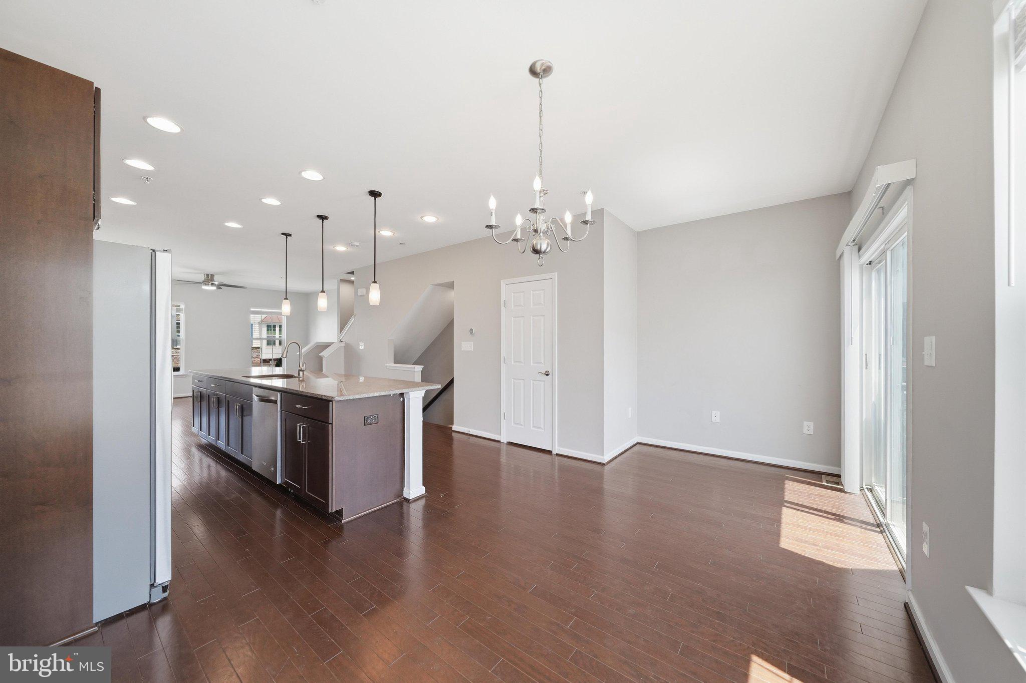 6251 Alexa Street Frederick, MD 21703 - Photo 23 of 61 Dining & Kitchen
