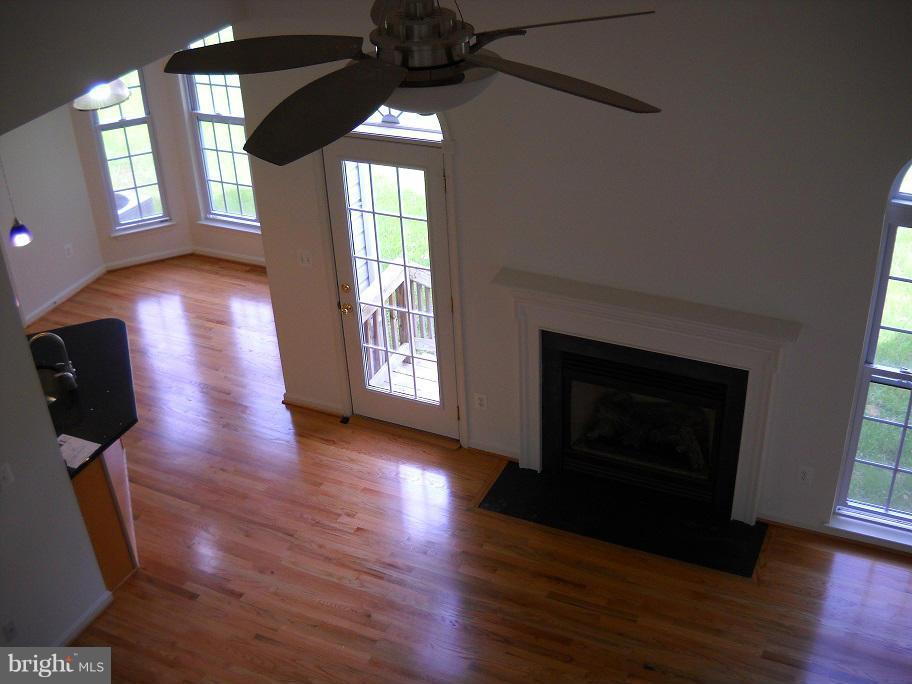 901 Middle Road Baltimore, MD 21220 - Photo 14 of 23 Family Room