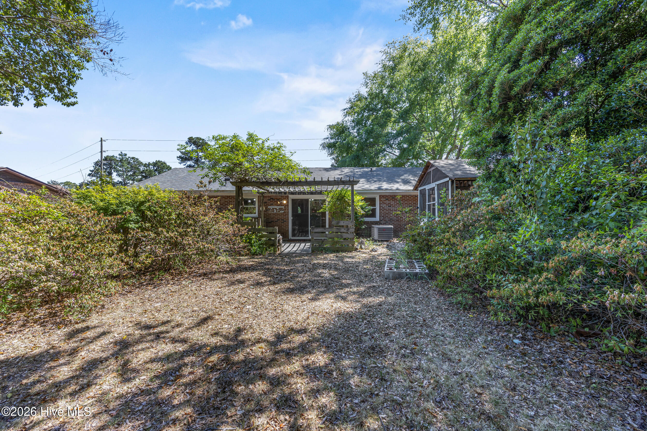 514 Cathay Road Wilmington, NC 28412 - Photo 34 of 44 39_back exterior