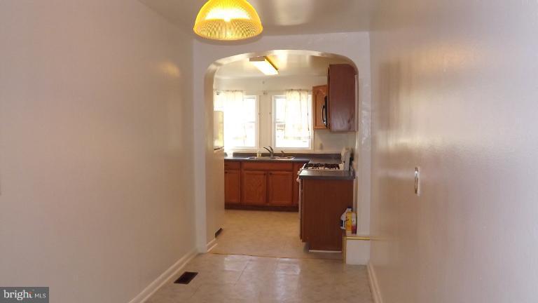 7544 Rabon Avenue Dundalk, MD 21222 - Photo 15 of 23 Kitchen