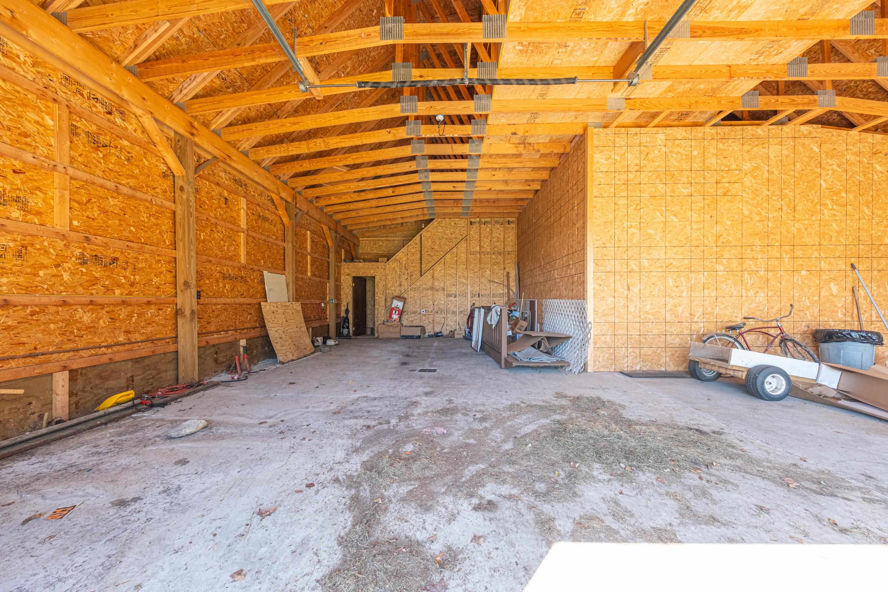 5437 Farrell Road Central Lake, MI 49622 - Photo 10 of 32 1915633-9.JPG