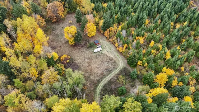 a view of a outdoor space