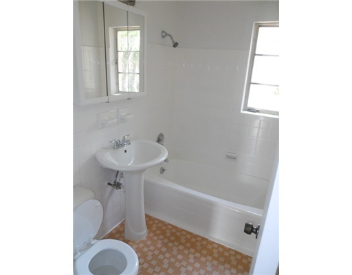 357 Churchill Road West Palm Beach, FL 33405 - Photo 8 of 12 Additional Photo