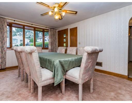 118 Hillcrest Road Waltham, MA 02451 - Photo 9 of 28 Gallery Image 9