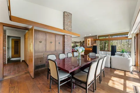 $3,295,000 | 98 Cushman Road, Scarsdale, NY 10583