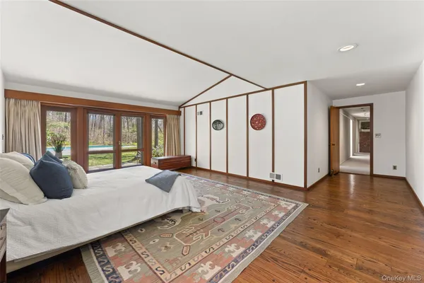 $3,295,000 | 98 Cushman Road, Scarsdale, NY 10583