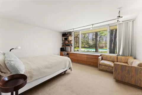 $3,295,000 | 98 Cushman Road, Scarsdale, NY 10583