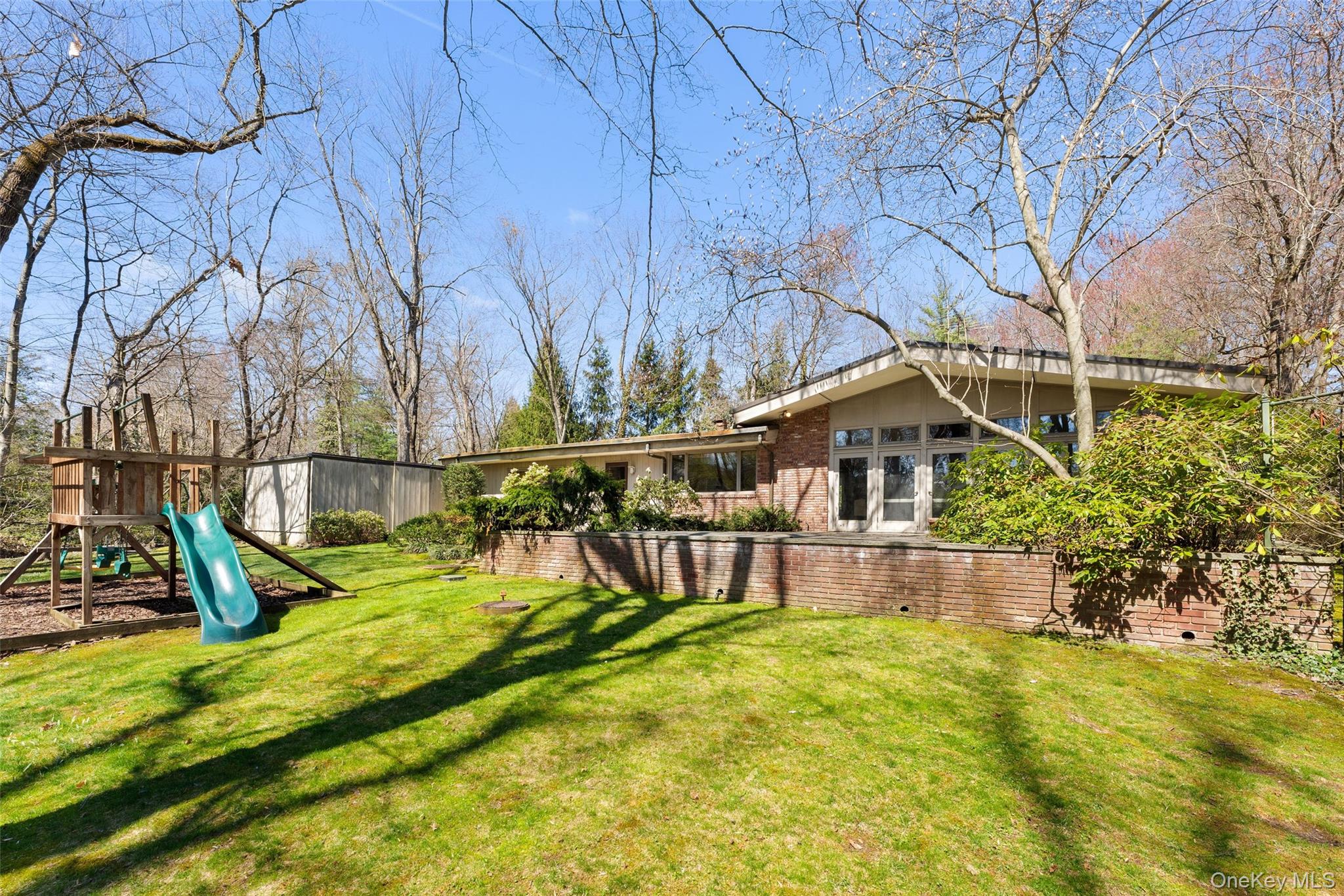 98 Cushman Road Scarsdale, NY 10583 - Photo 37 of 43