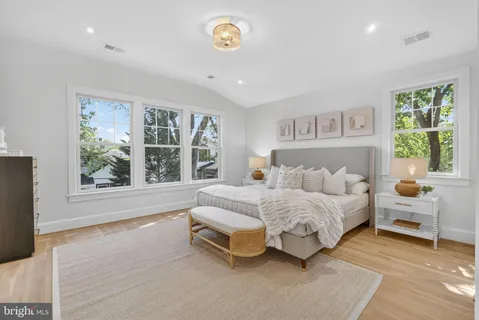 $2,195,000 | 22 West Spring Street, Alexandria, VA 22301