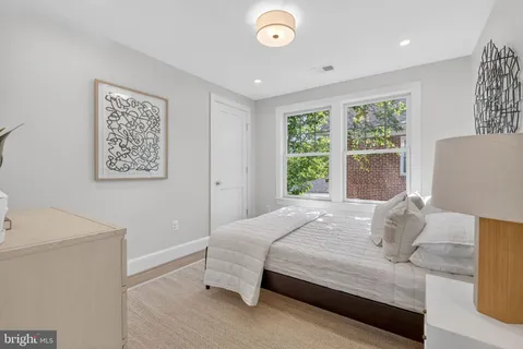 $2,195,000 | 22 West Spring Street, Alexandria, VA 22301