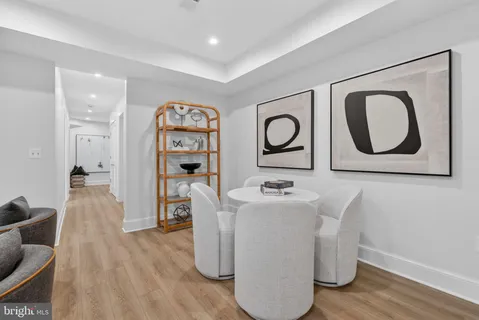 $2,195,000 | 22 West Spring Street, Alexandria, VA 22301