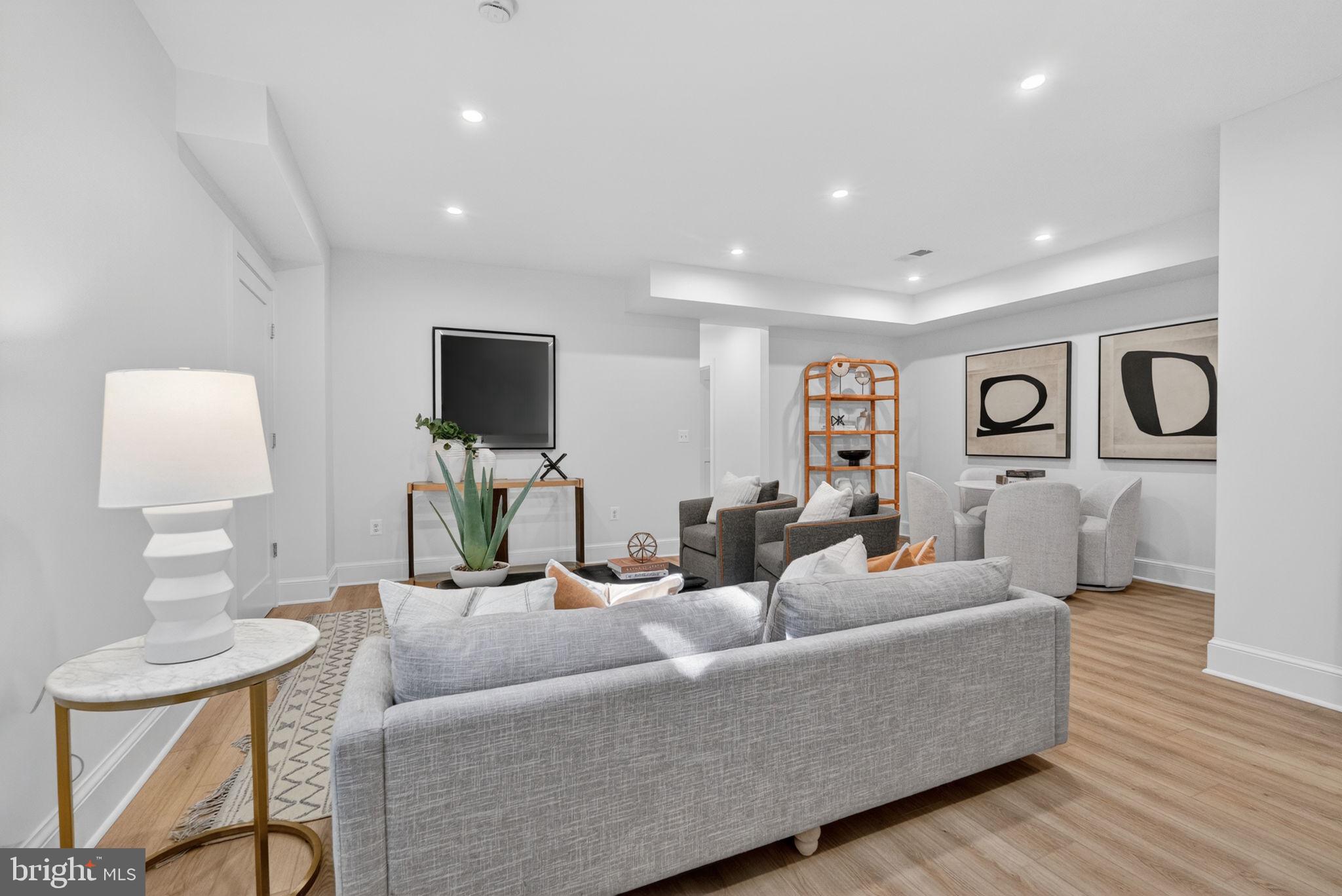 22 West Spring Street Alexandria, VA 22301 - Photo 26 of 54