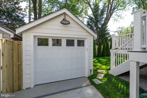 $2,195,000 | 22 West Spring Street, Alexandria, VA 22301