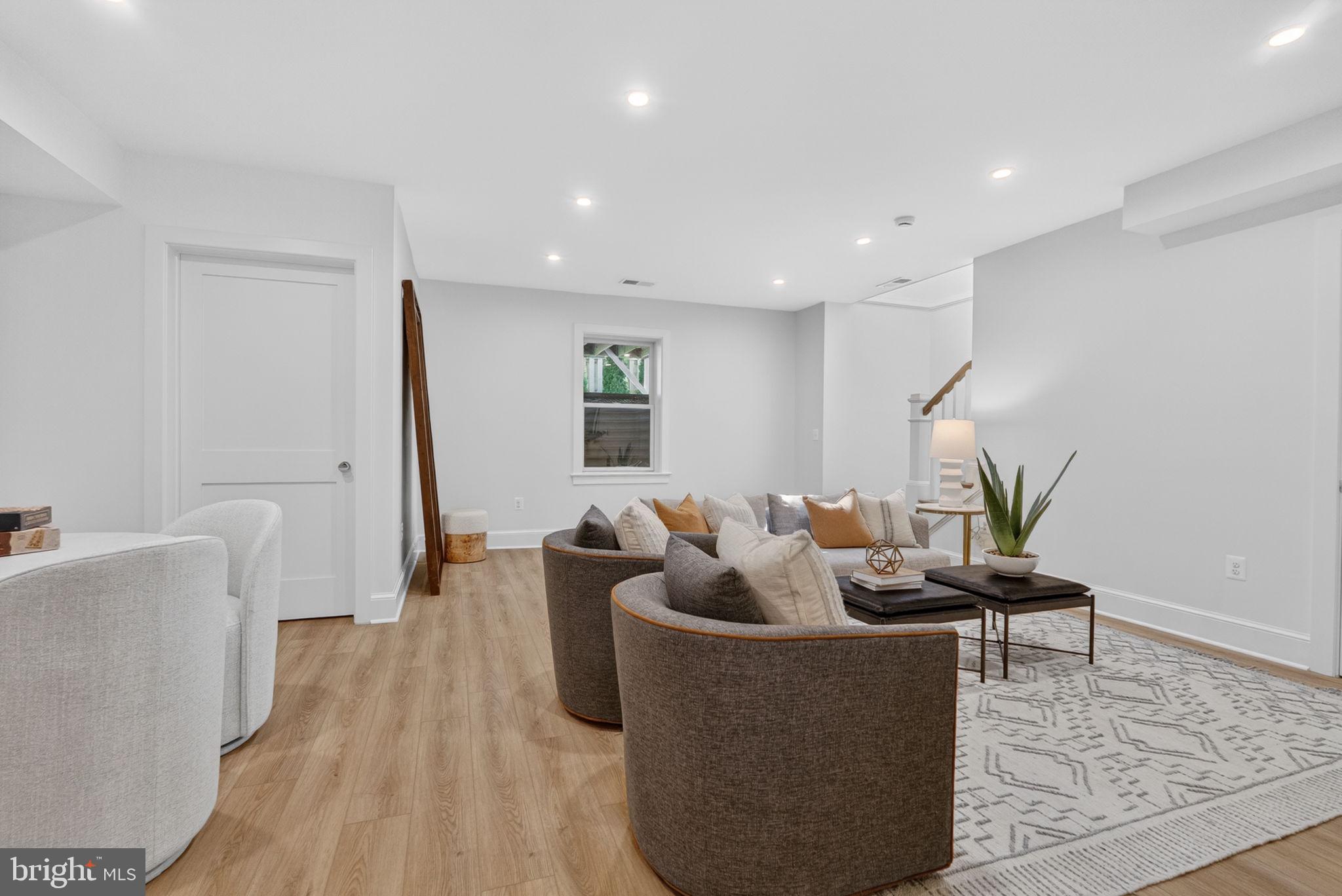 22 West Spring Street Alexandria, VA 22301 - Photo 49 of 54