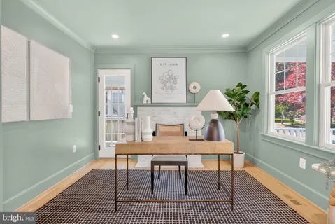 $2,195,000 | 22 West Spring Street, Alexandria, VA 22301