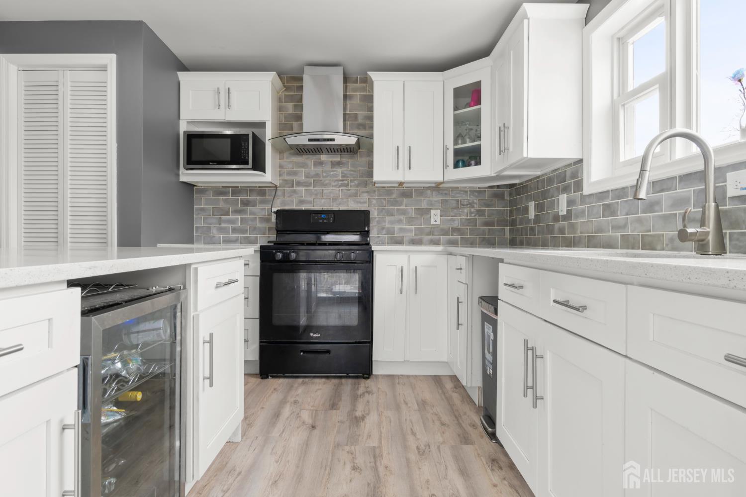 429 1st Street Middlesex, NJ 08846 - Photo 13 of 29