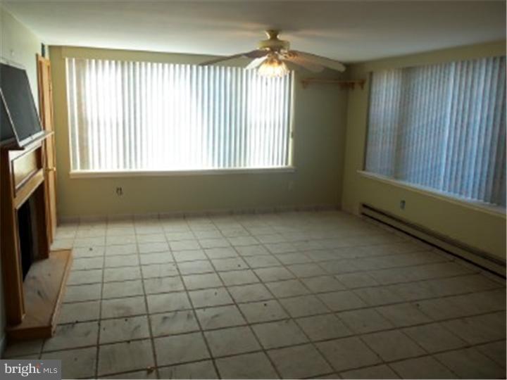 3514 Goshen Road Newtown Square, PA 19073 - Photo 12 of 13 Family Room