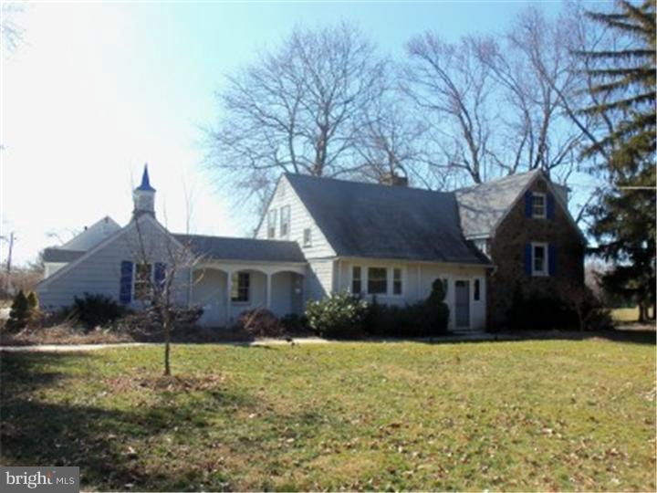 3514 Goshen Road Newtown Square, PA 19073 - Photo 5 of 13 Exterior Front