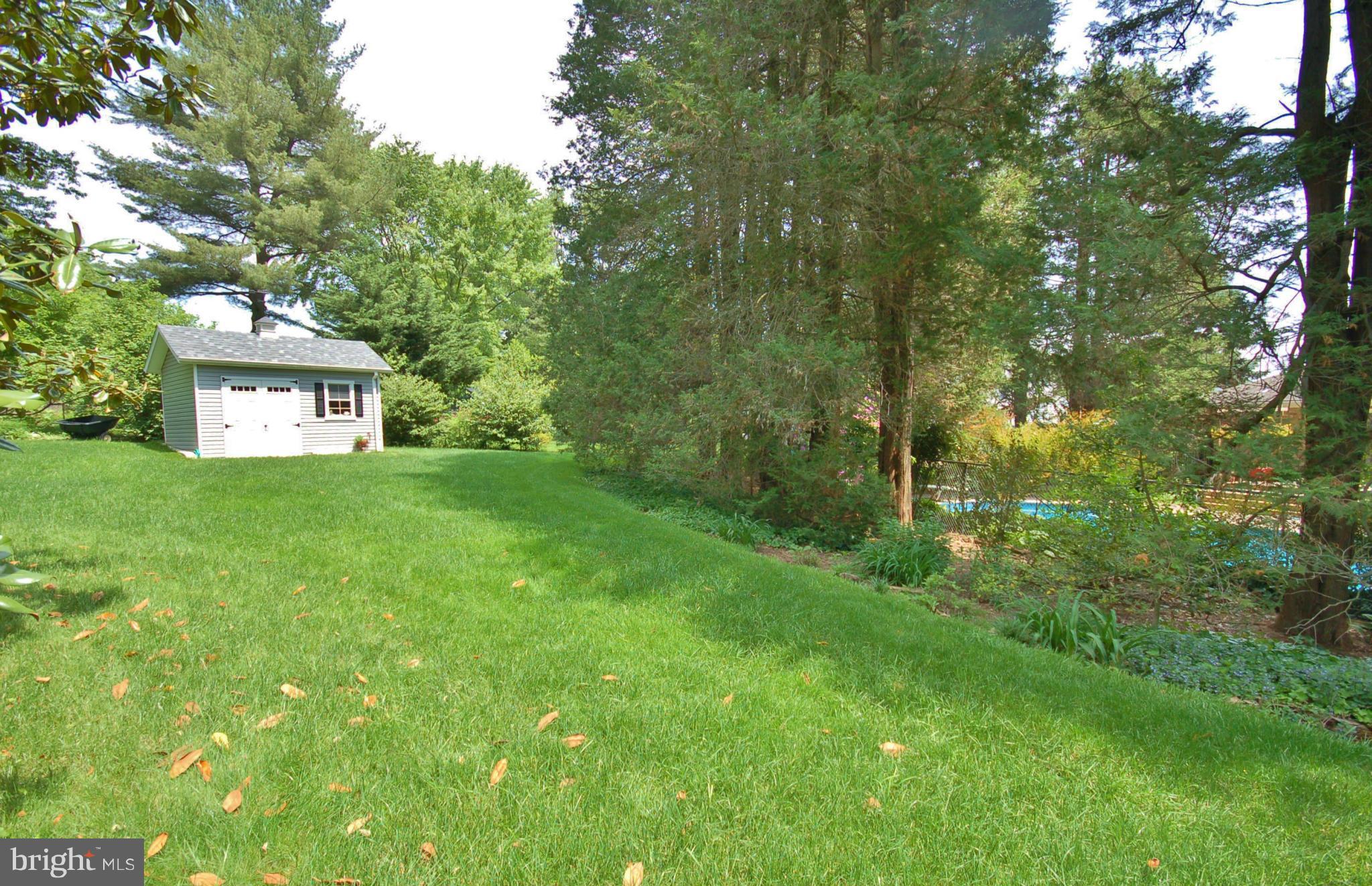 19104 Olney Mill Road Olney, MD 20832 - Photo 27 of 28 Terraced lot features huge yard overlooking pool!