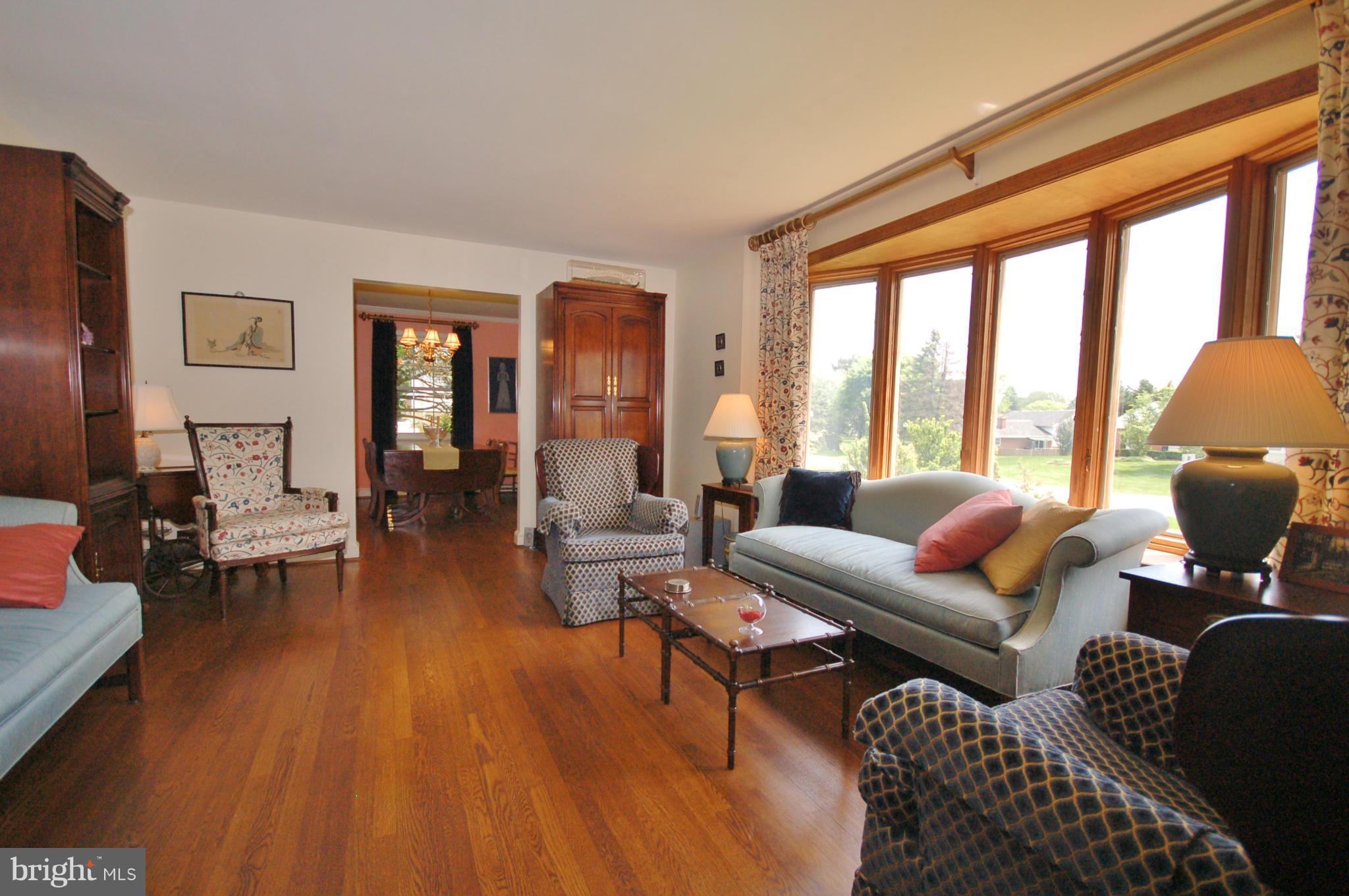 19104 Olney Mill Road Olney, MD 20832 - Photo 4 of 28 Living Room with stunning bay window