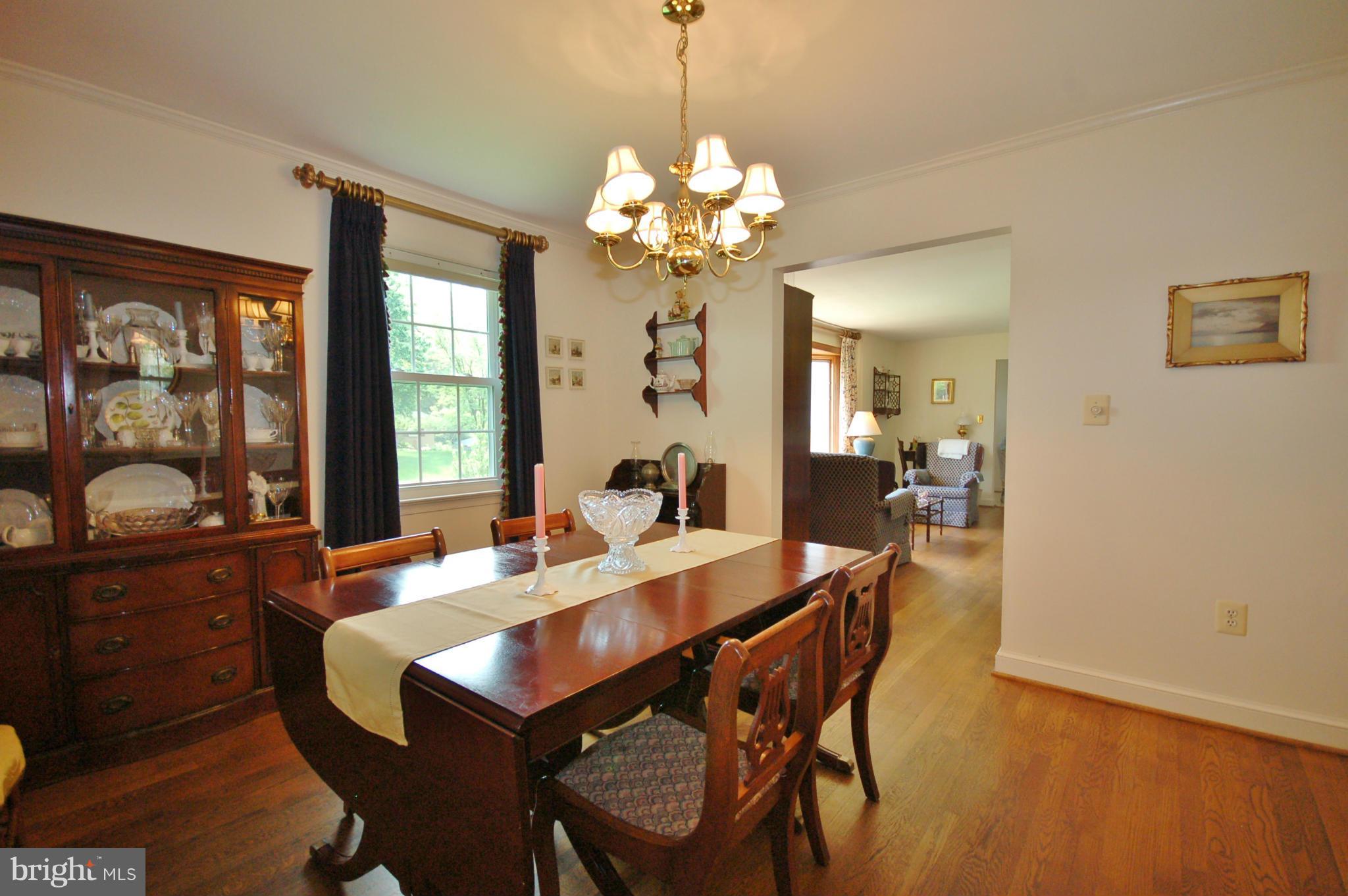 19104 Olney Mill Road Olney, MD 20832 - Photo 6 of 28 Dining Room