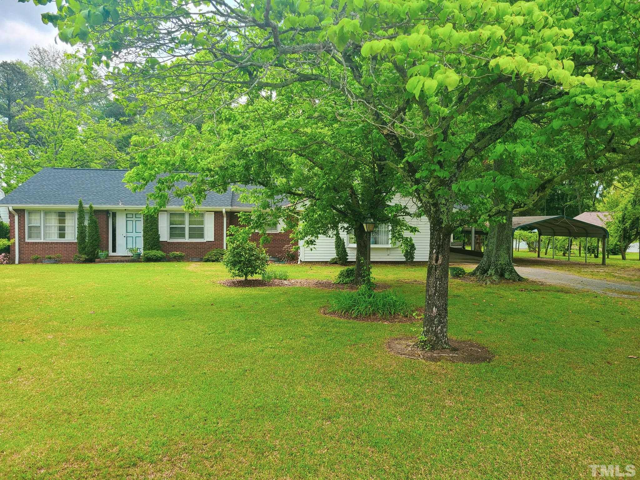618 West Tart Road Dunn, NC 28334 - Photo 1 of 46 Gallery Image 1