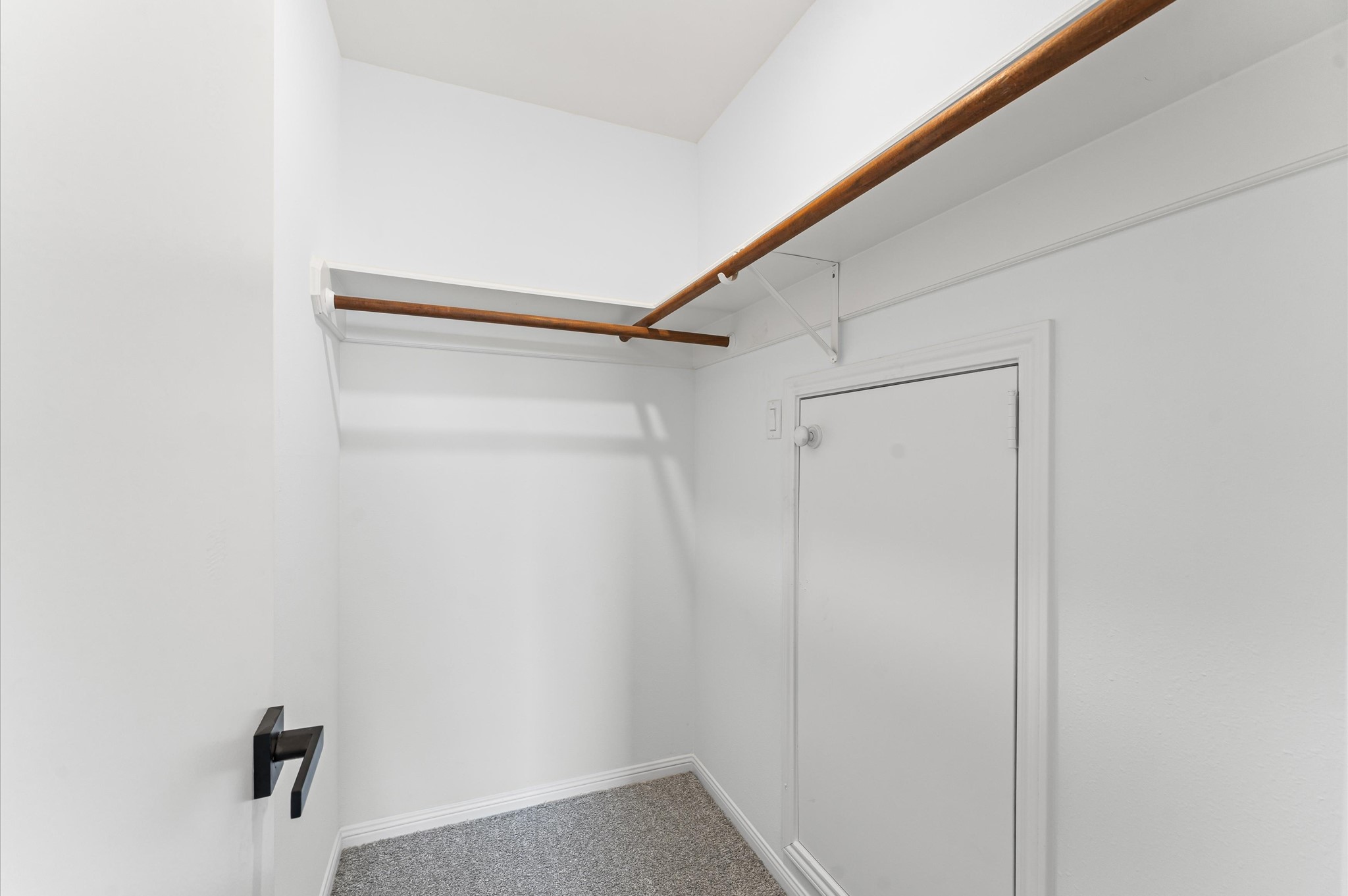 17527 Hamilwood Drive Cypress, TX 77433 - Photo 24 of 32 a view of closet