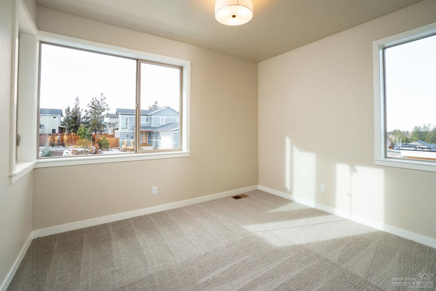 63129 Iner Loop Bend, OR 97701 - Photo 17 of 19 Additional Photo