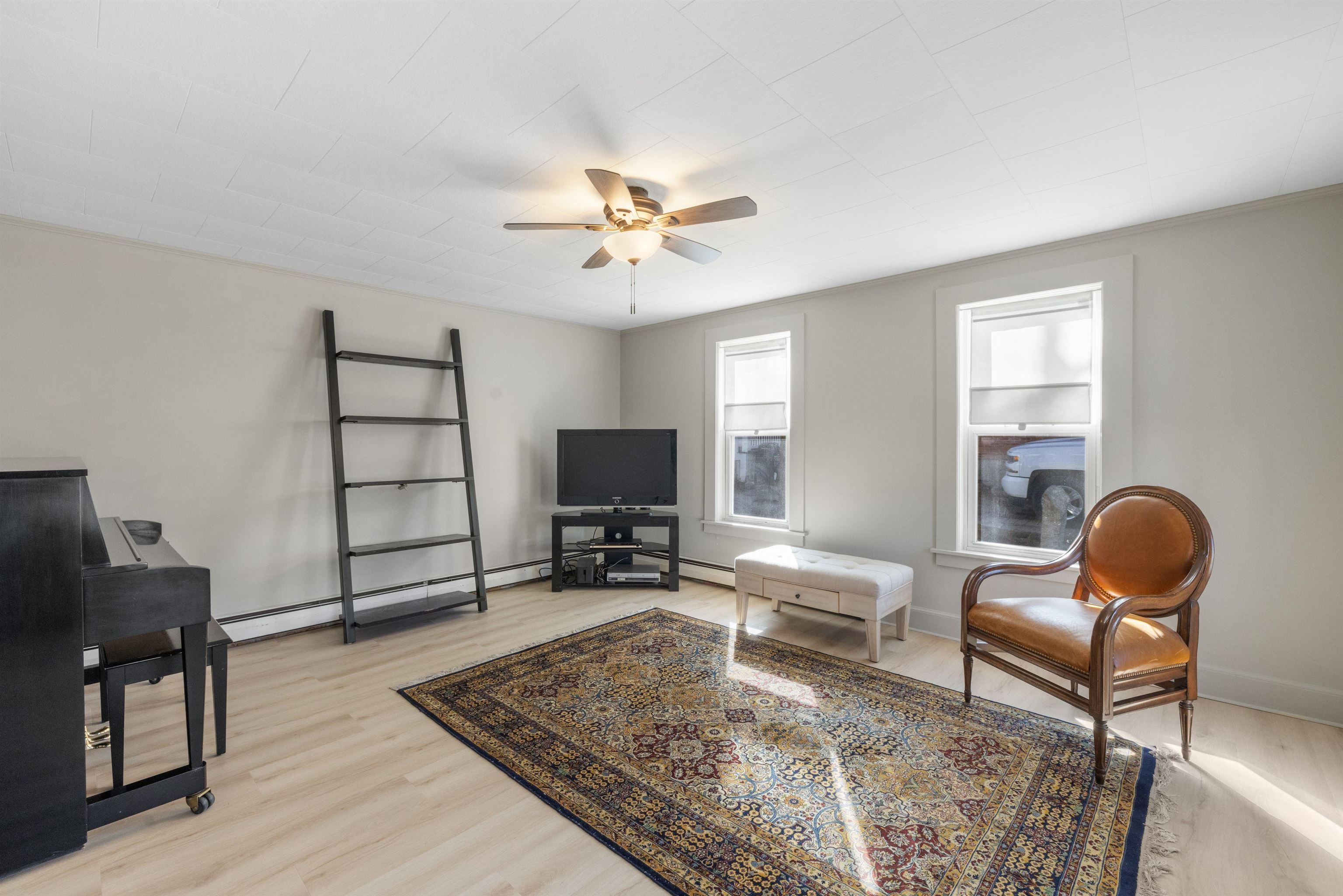 92 South Main Street Newport, NH 03773 - Photo 14 of 55