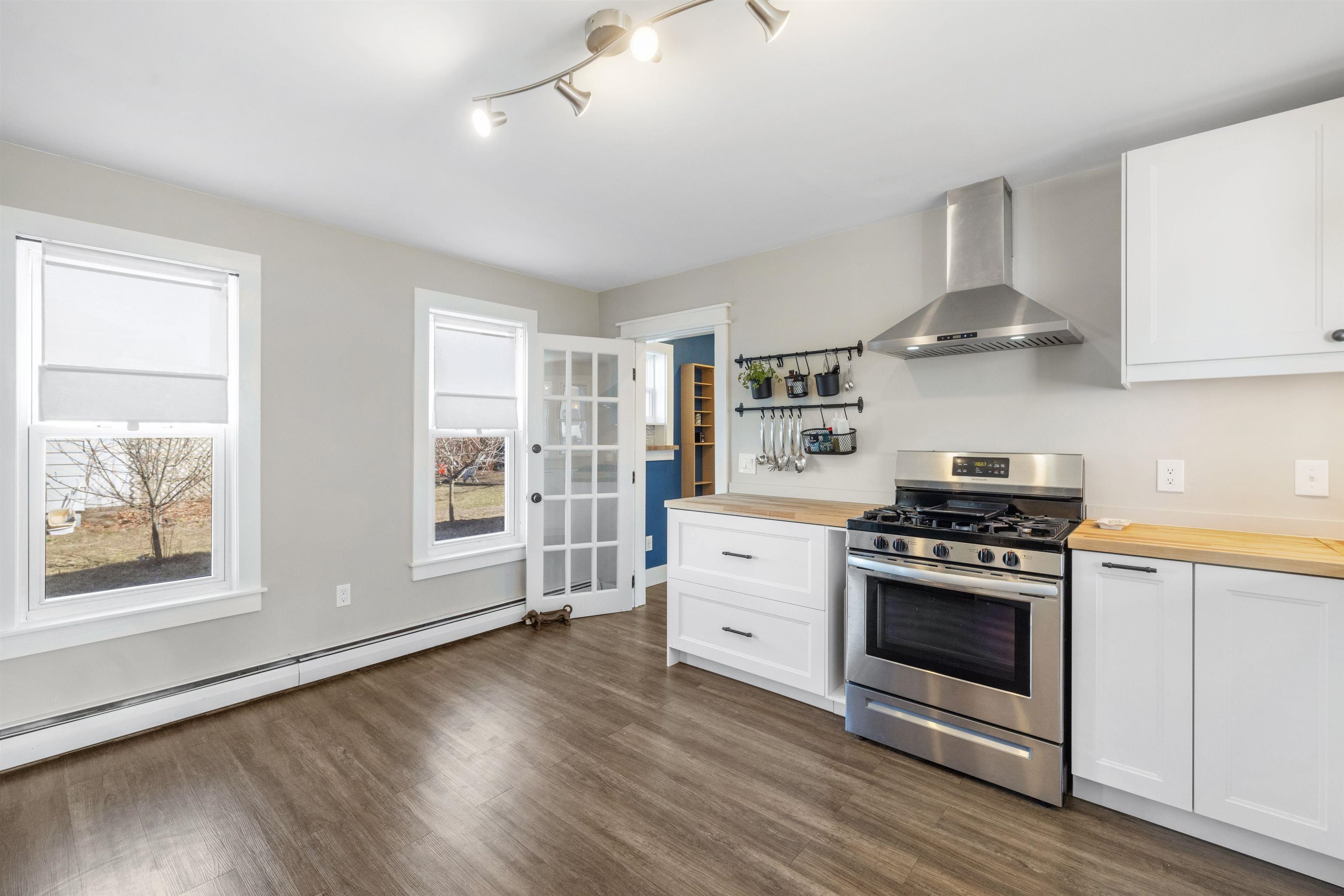 92 South Main Street Newport, NH 03773 - Photo 30 of 55