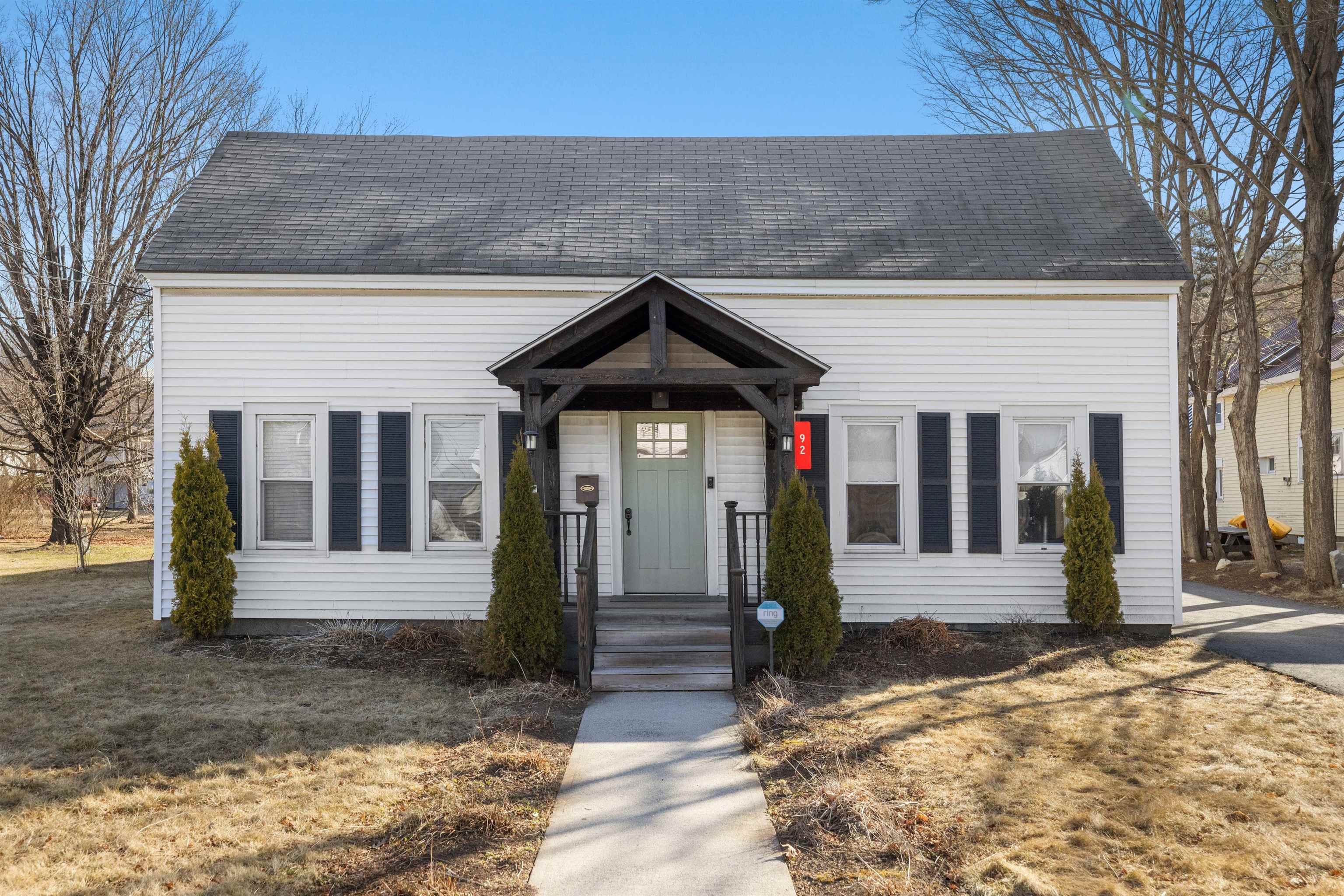 92 South Main Street Newport, NH 03773 - Photo 3 of 55