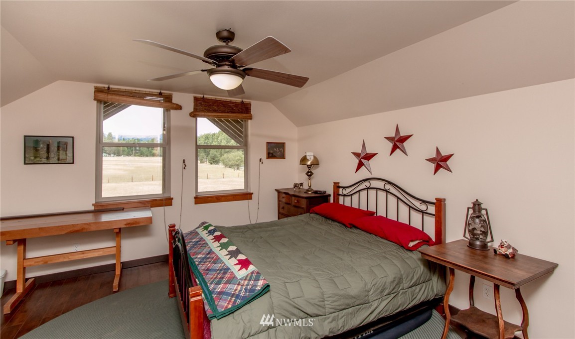 12101 Teanaway Road Cle Elum, WA 98922 - Photo 17 of 25 Gallery Image 17