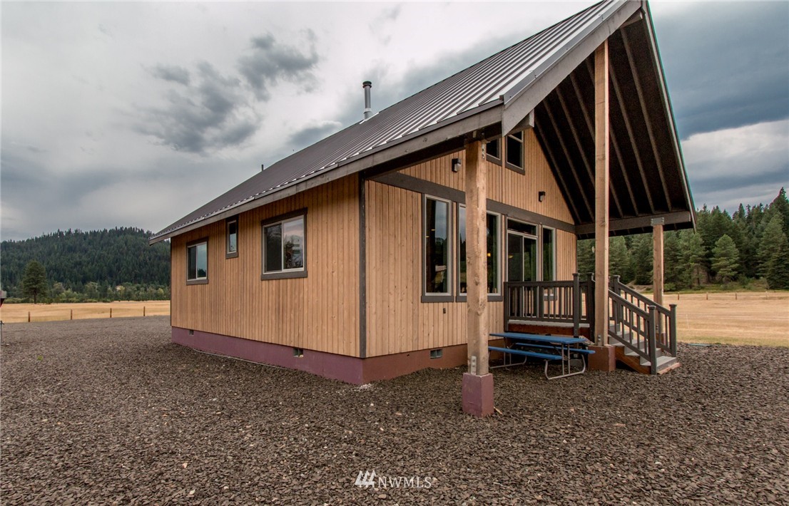 12101 Teanaway Road Cle Elum, WA 98922 - Photo 20 of 25 Gallery Image 20