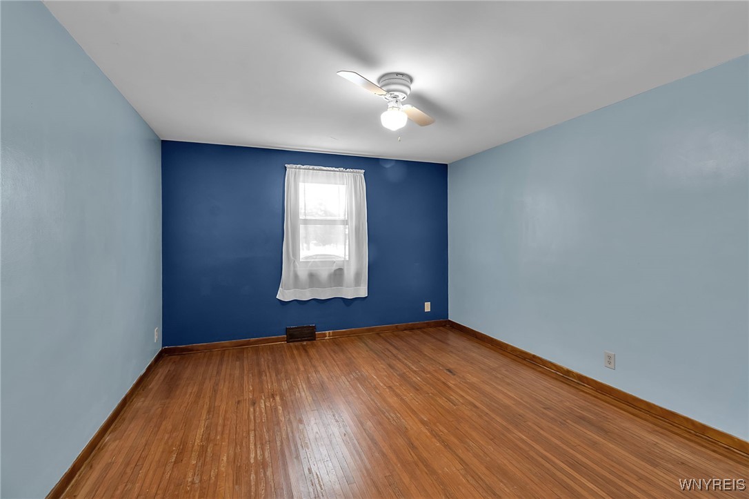 11 Cemetery Road Lancaster, NY 14086 - Photo 35 of 45