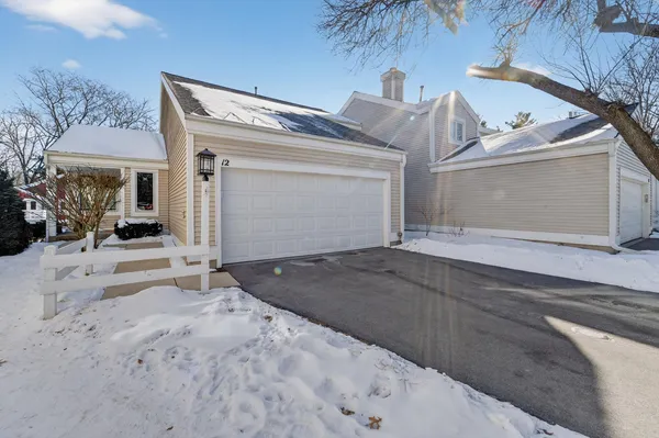 $599,000 | 12 Oak Creek Trail, Madison, WI 53717