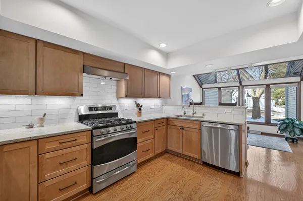 $599,000 | 12 Oak Creek Trail, Madison, WI 53717